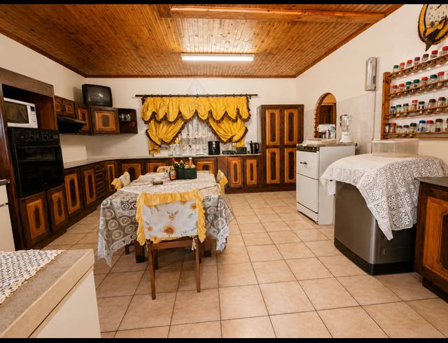 3 BEDROOM HOUSE FOR SALE IN BONANNE